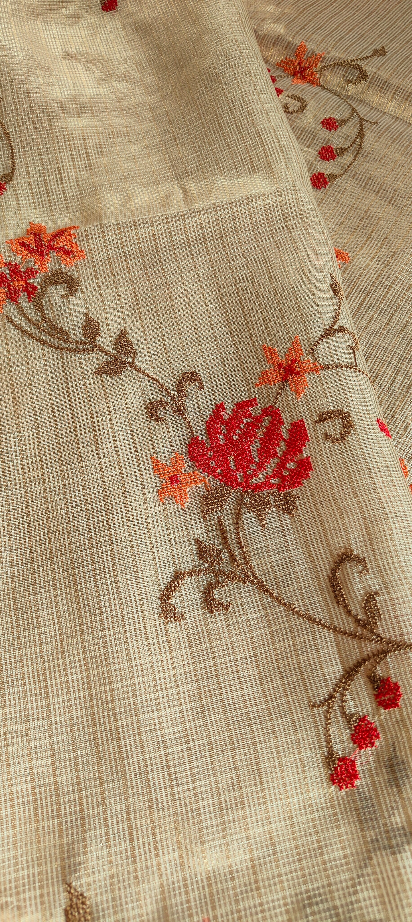 Embroidery done Golden Tissue kota dorai Saree