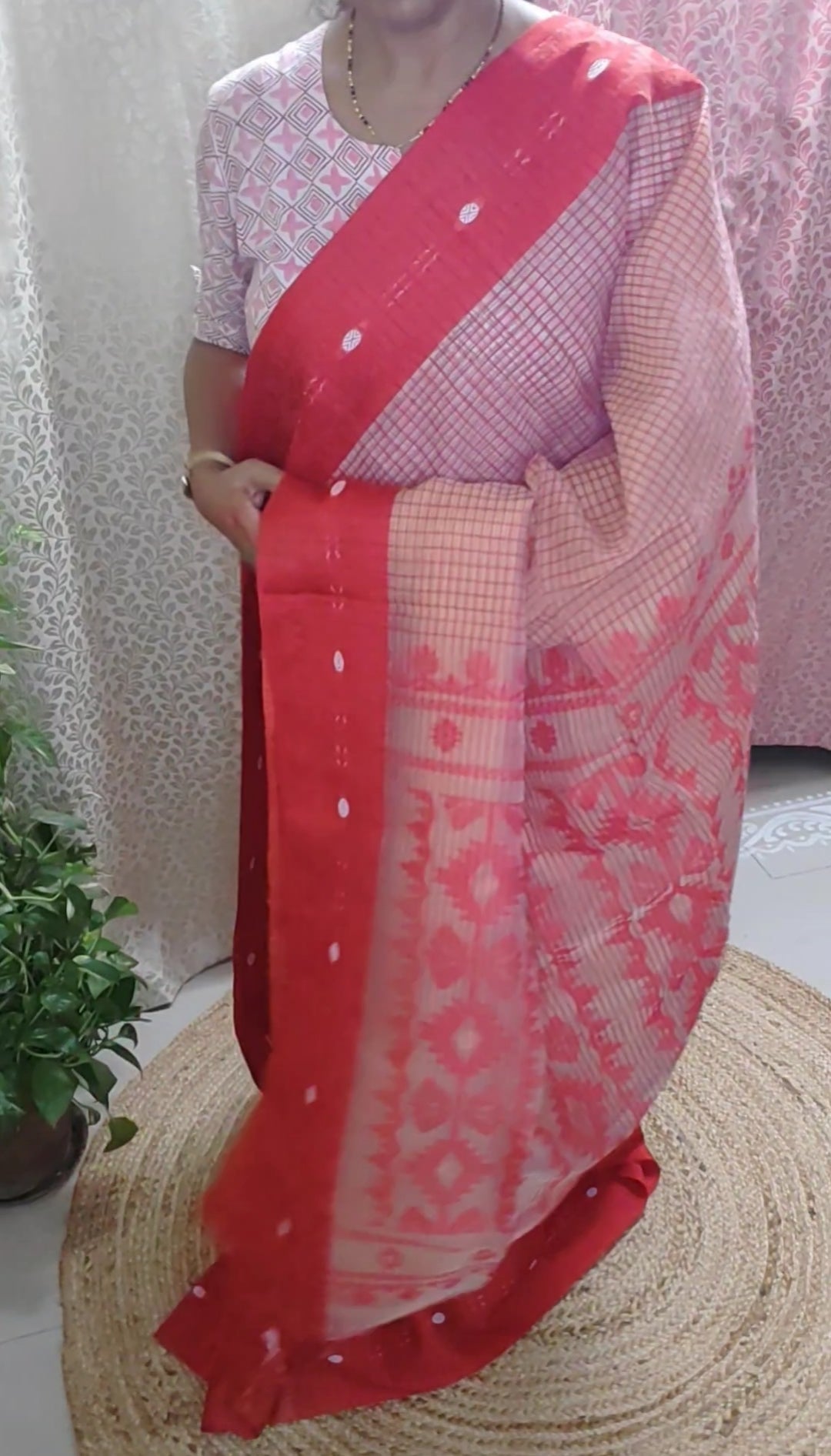 Beige-Red Resham Silk Soft Handloom saree