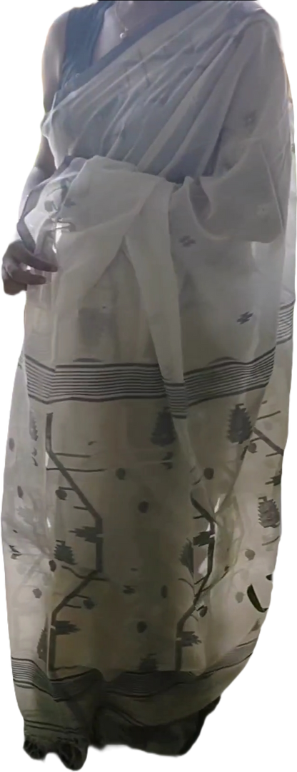 White Cotton jamdani with black thread worked border Saree