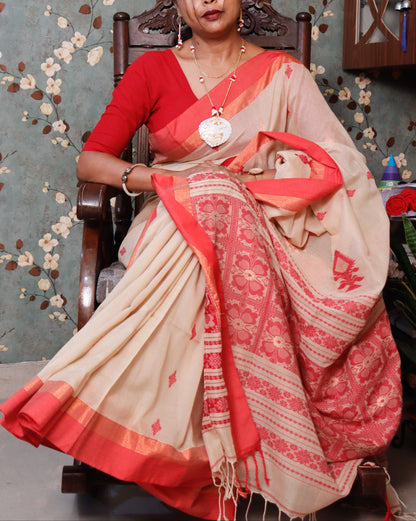 Sutrangi – Komal Rekha