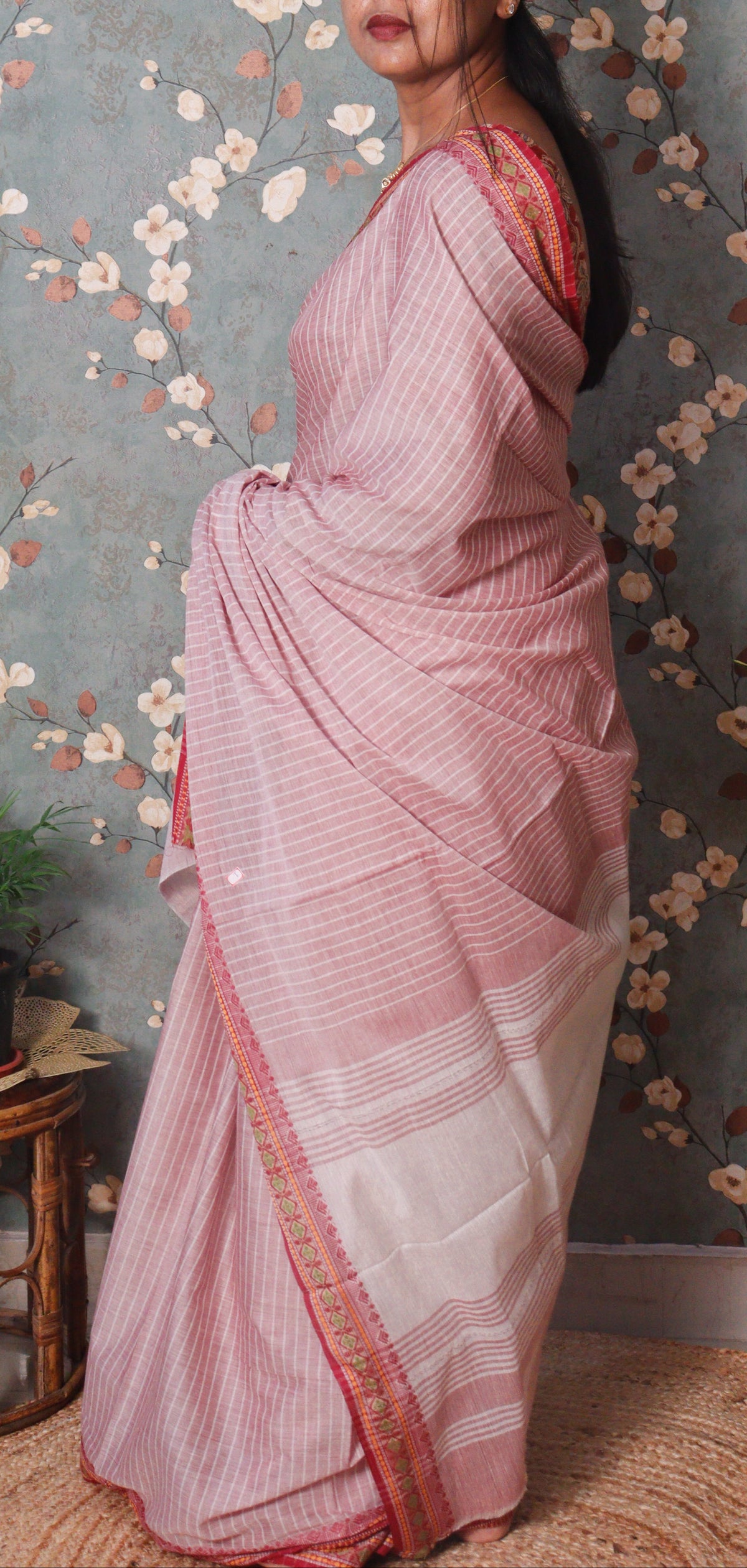 Charulata – Golapi