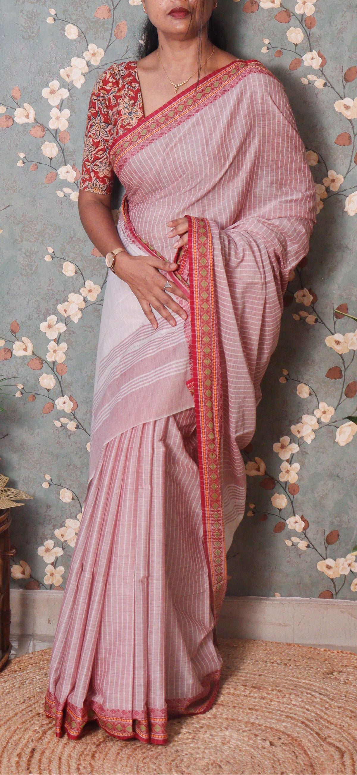 Charulata – Golapi