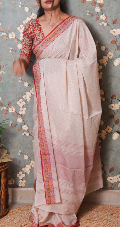 Charulata – Komolini