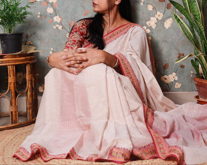 Charulata – Komolini