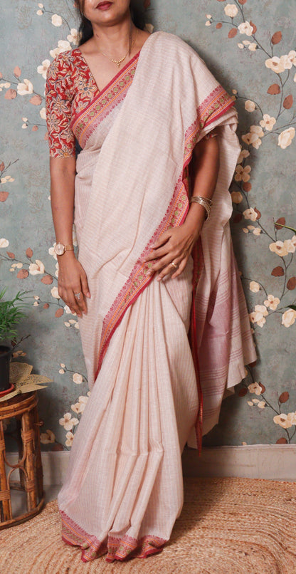 Charulata – Komolini