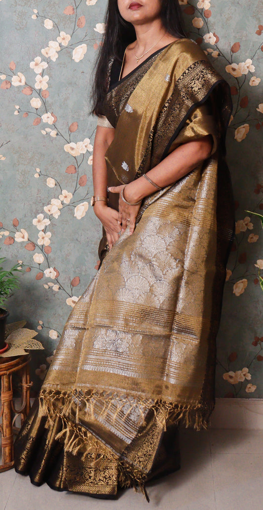 Nayra – Black Gold Zari Banarasi Saree