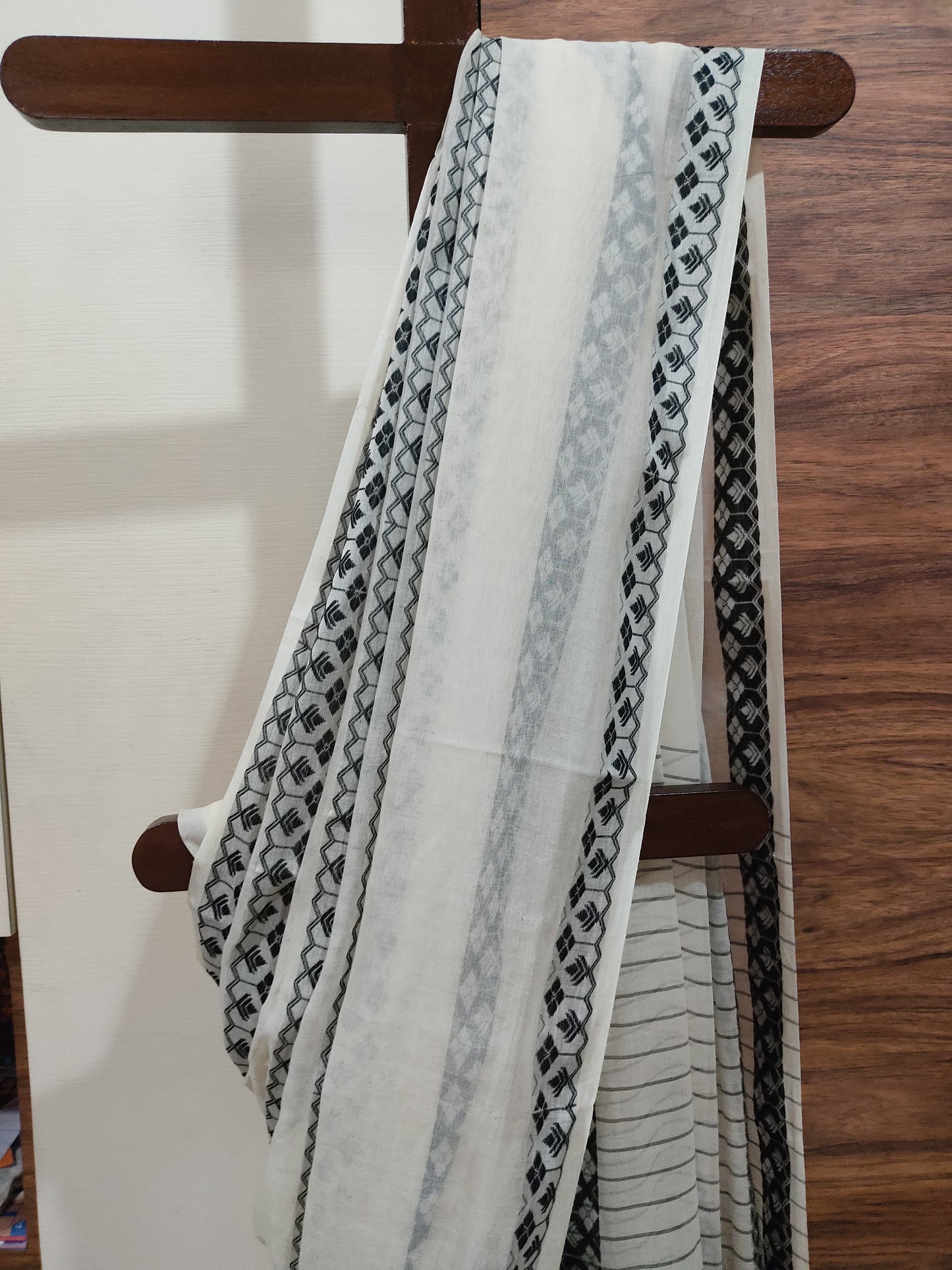 Black thread work done White fine Mulmul Cotton Handloom Saree