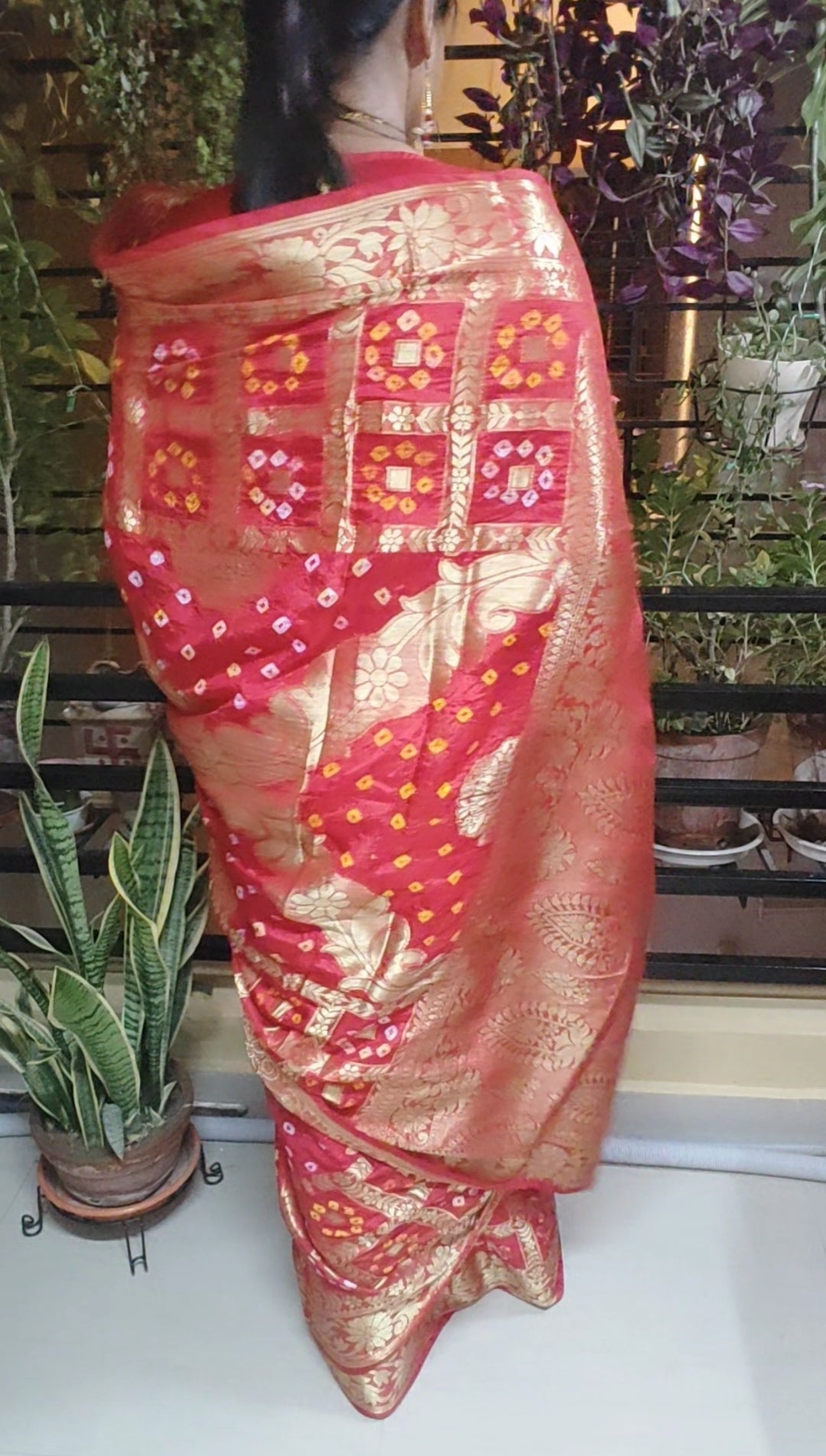 Handmade Gatt Chola Bandhani Banarasi Saree - Red