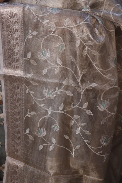 Kanakpriya – Antique Gold