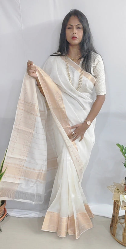 Hiranyaa – Ivory Gold