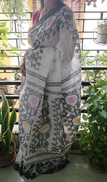 White Base With Black Thread Worked Linen Handloom Saree