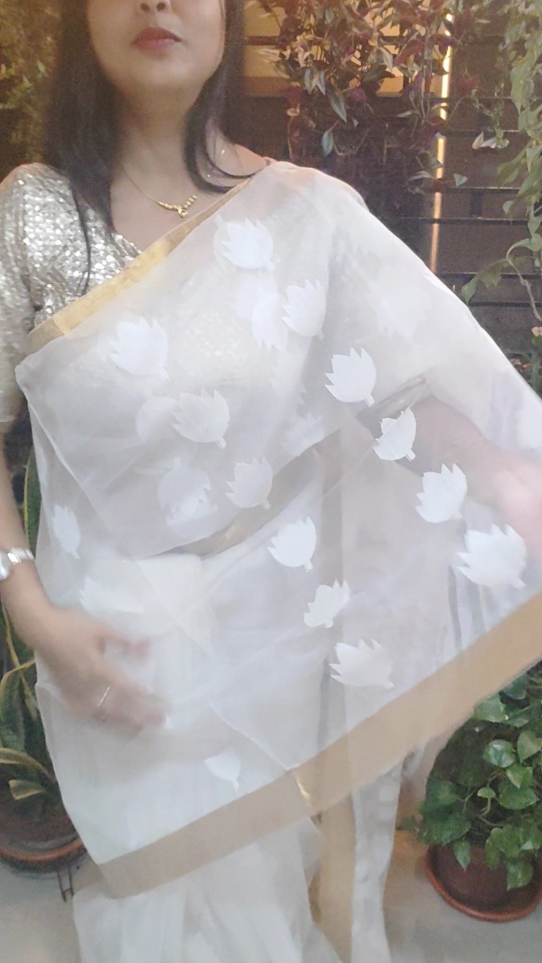 White Muslin cut work motif with Zari border Jamdani Saree
