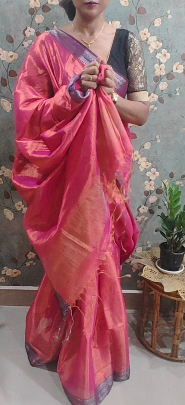 Aarshika – Rani Rose