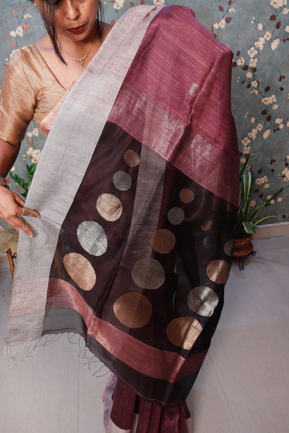 Ritvika – Wine Garnet
