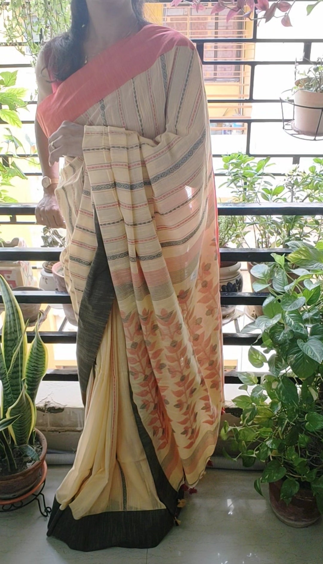 Sun Shine Floral Pallu Khadi Cotton handloom Saree