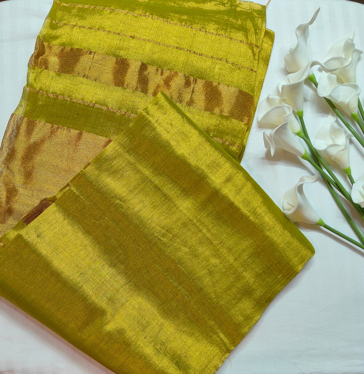 Green Golden Glow Zari Cotton Raga Saree