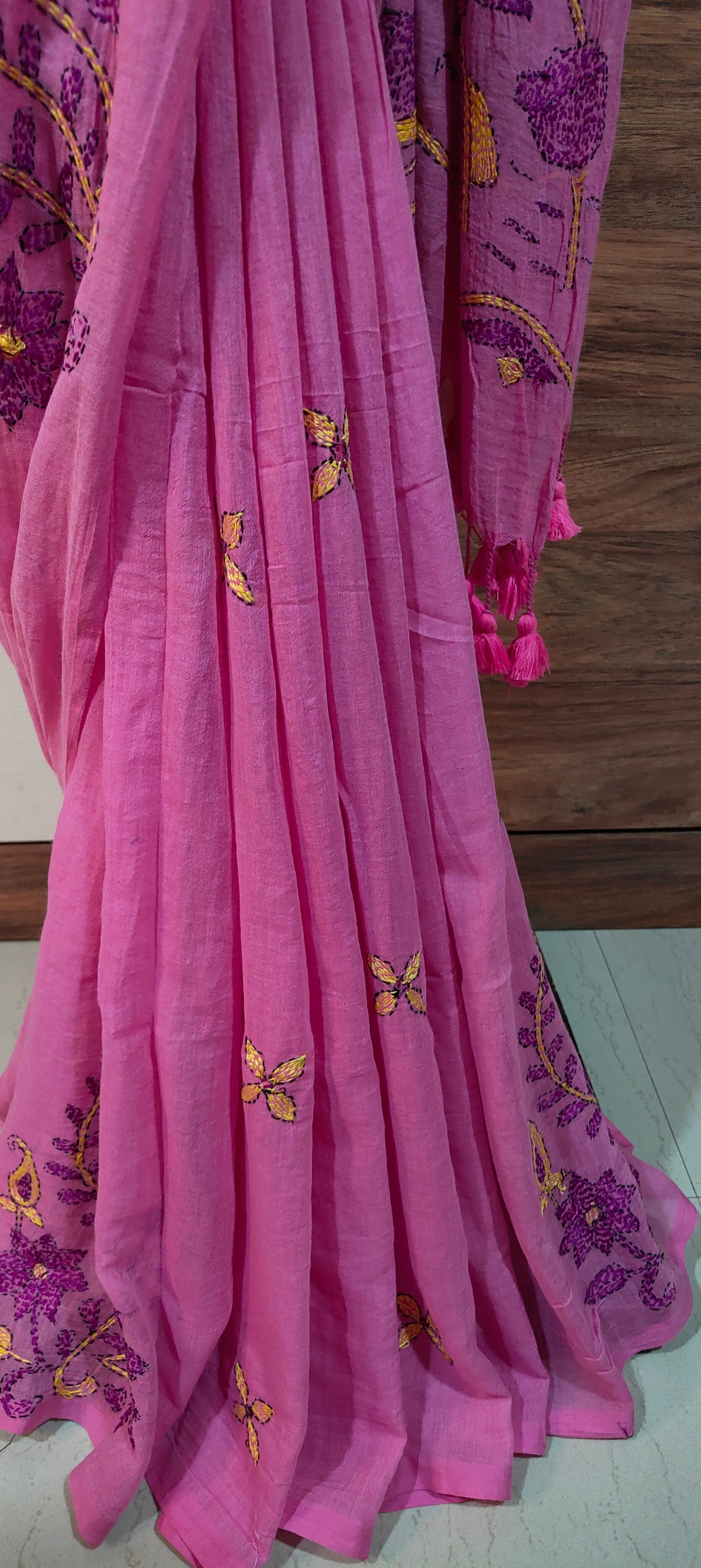 Handmade Kantha Stitch Done Pink Mul Cotton Saree - S036