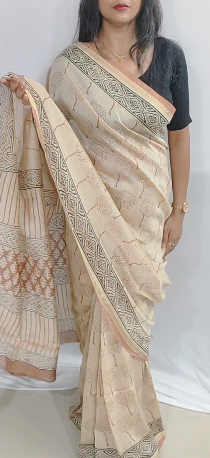 Chitraya – Golden Aabha