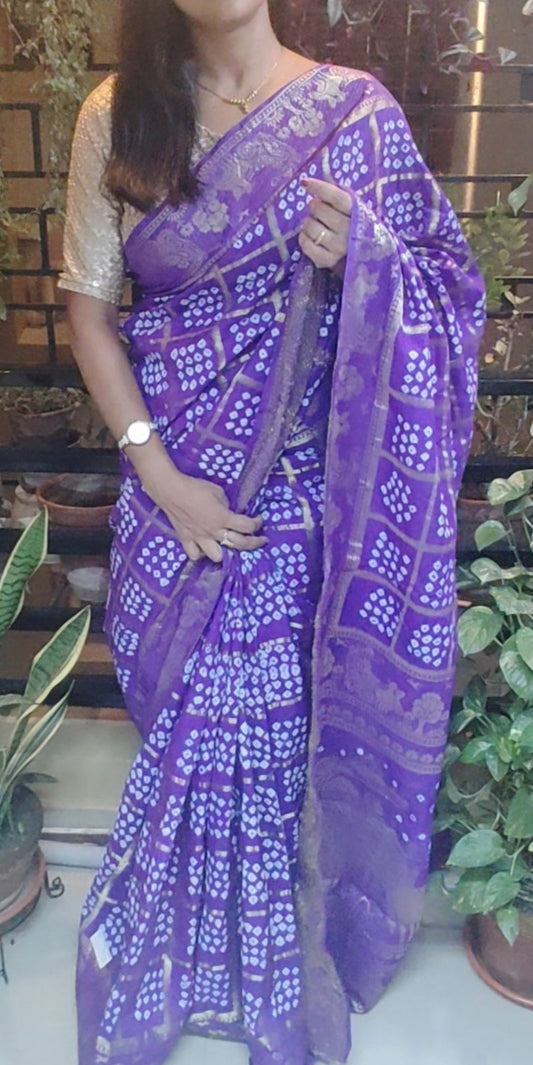 Handmade Gatt Chola Bandhani Banarasi Saree - Purple Dual Tone